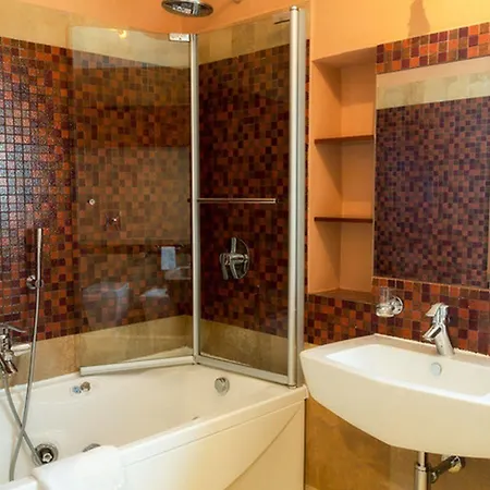 Clelia Hotel 3*
