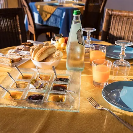 Clelia 3* Isola di Ustica