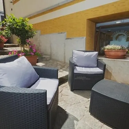Clelia Hotel