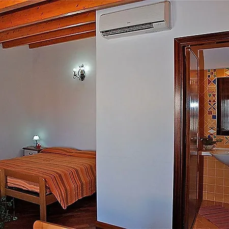Hotell Clelia 3*